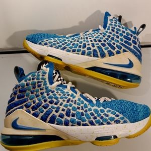Nike LeBron 17 "Sprite" Size 5.5